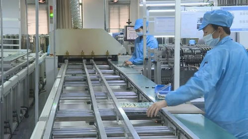 湖南电子信息产业加速发力 同比增长超两成，智能制造引擎轰鸣