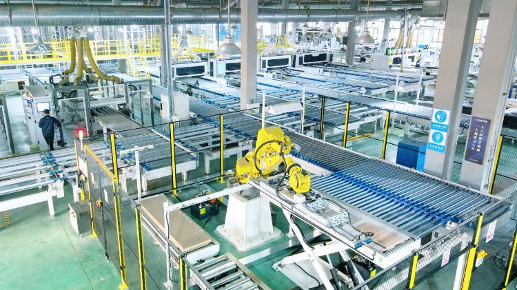 重庆巴南区 逐“新”向“智”，打造现代制造业新高地